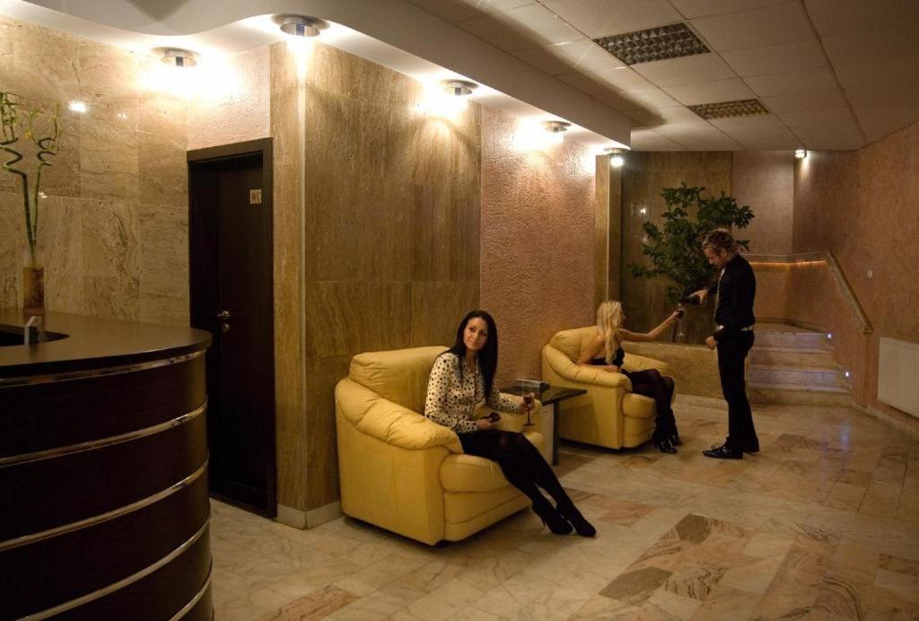Hotel Decentria Timisoara Exterior foto